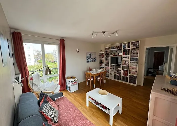 公寓 Calme Proche Centre-ville 凯恩